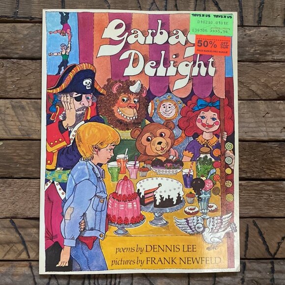(VB).Vintage. Books. Garbage Delight. First Paperback Edition.1977. - Picture 1 of 7